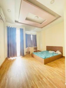 KẾ PARC MALL KHÔNG THIẾU THỨ GÌ - HẺM Ô TÔ - NHÀ 3 TẦNG